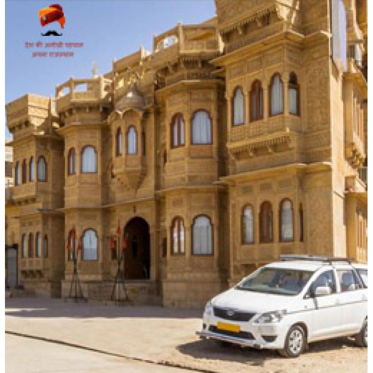 Hotel Lalgarh Fort And Palace